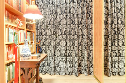 Tenture murale près de Neuilly-sur-seine