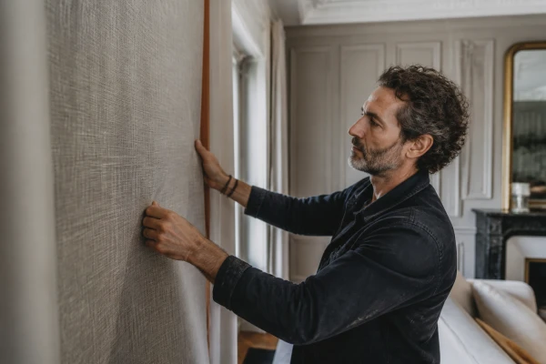 Pose de tissu tendu mural pour isolation phonique Levallois-Perret