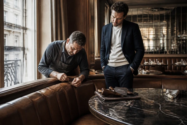 Réfection de banquette en cuir pour restaurant haut de gamme Paris